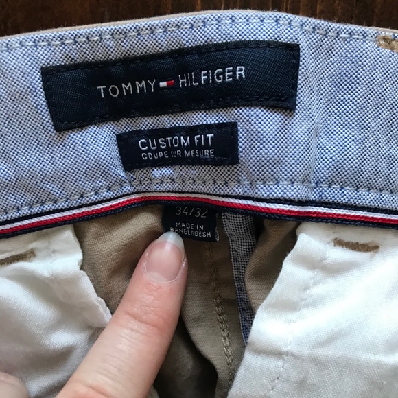 Tommy Hilfiger Side Stripe Chino NWOT - Picture 5 of 6